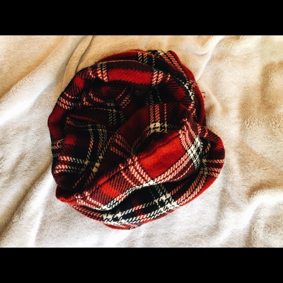 Scarf - Picture 2 of 2